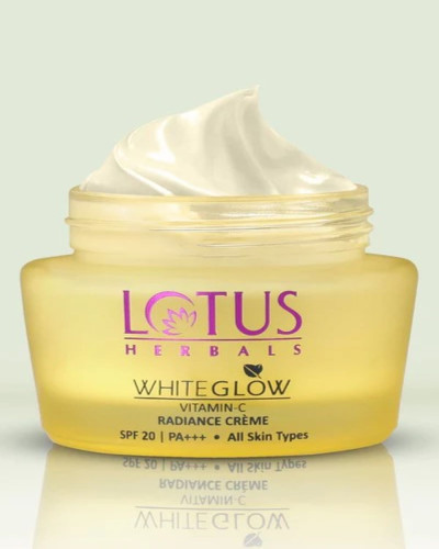 Lotus Herbals Whiteglow Vitamin C Radiance Creme SPF 20 PA+++, 60gm